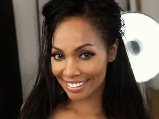 NiaNior sexe